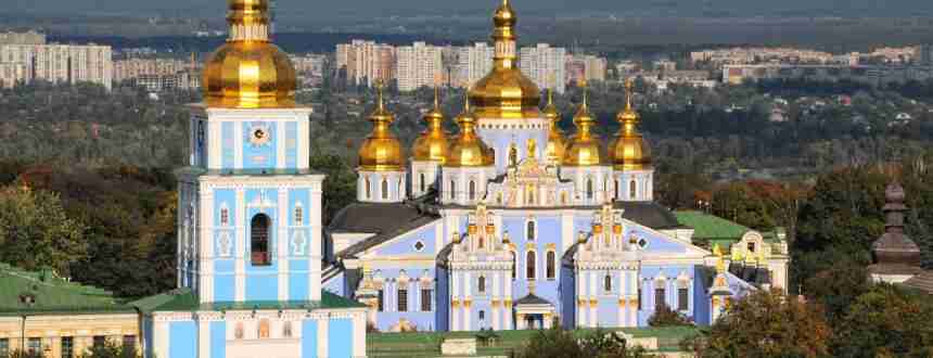 Zelensky: l’Ucraina deve vietare le attività di tutte le organizzazioni religiose di origine Russia chiesa ortodossa in Ucraina 860x330