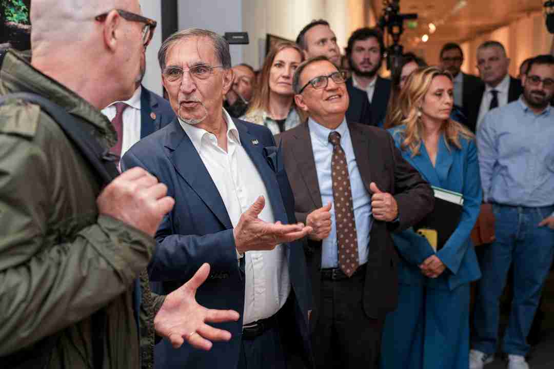 tributo alla memoria di almerigo grilz Tributo alla memoria di Almerigo Grilz: un giornalista che rivive attraverso una mostra a Milano yH5BAEAAAAALAAAAAABAAEAAAIBRAA7