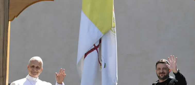 papa leone xiv Papa Leone XIV al telefono con Zelensky, la mediazione che apre il caso Oleshky papa leone IVX 757x330